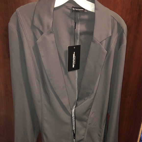 Prettylittlething Grey Blazer Dress - Picture 9 of 10